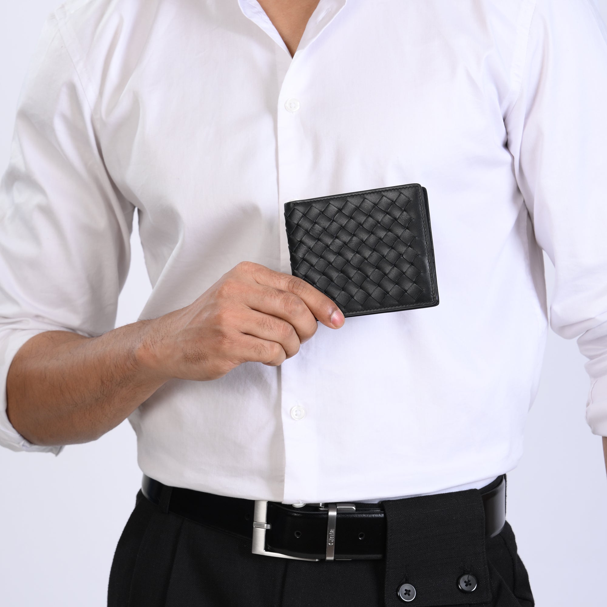 Enzo Woven Bifold Wallet 8cc#Color_Black