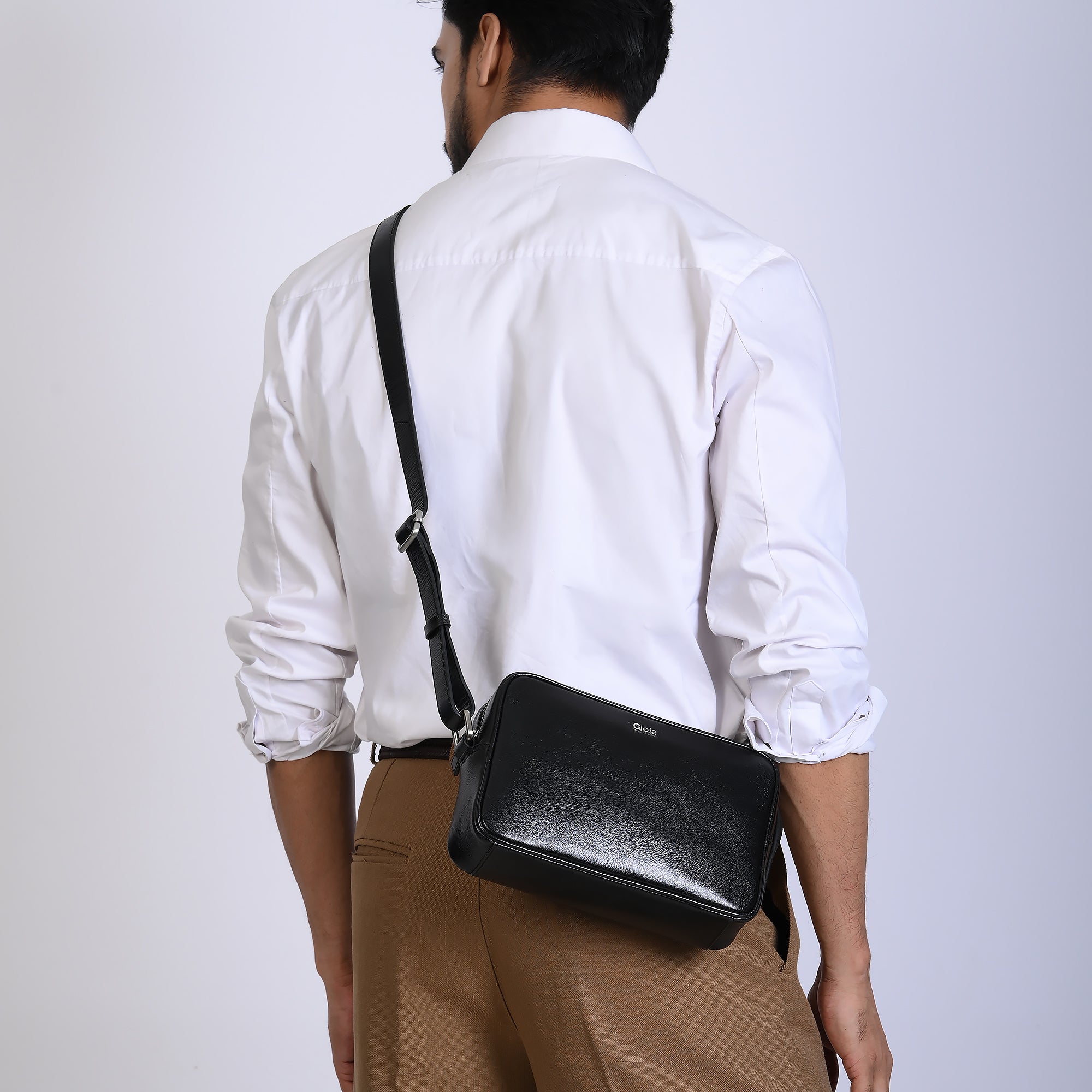 Sergio Leather  Crossbody Bag#Color_Black