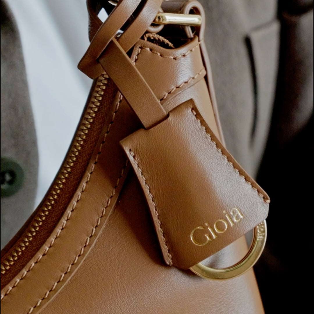 Pauline Hobo#Color_Tan