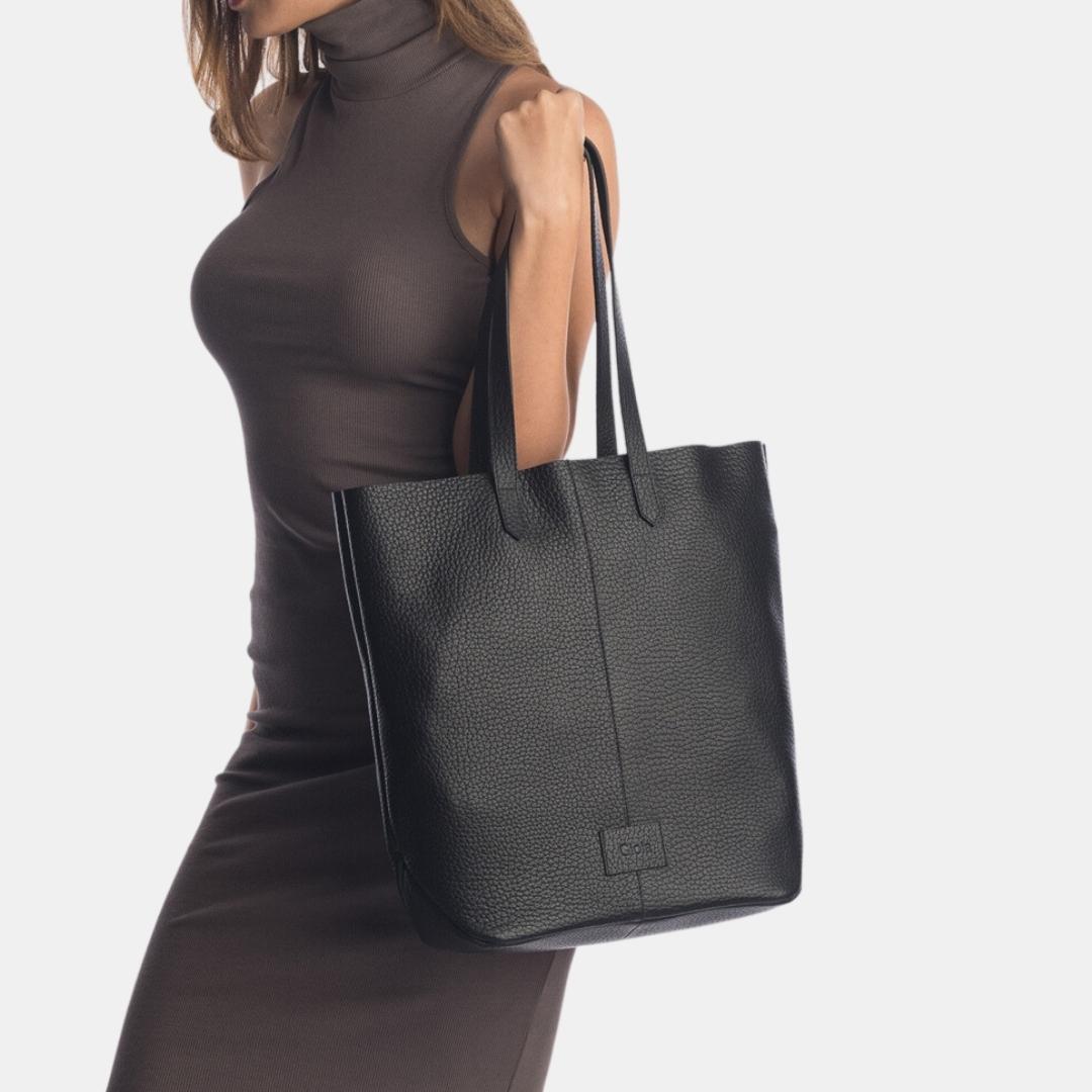 Mia leather tote