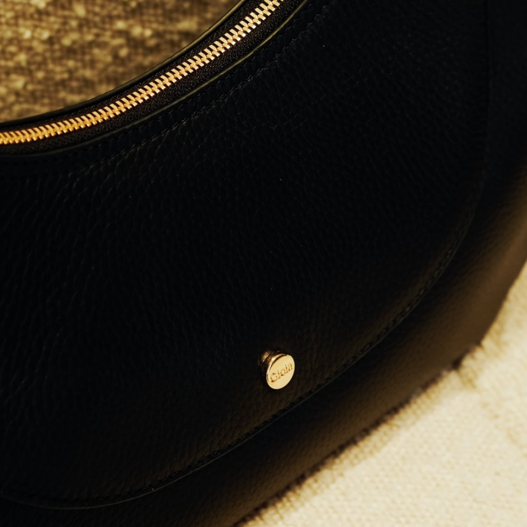 Anna Shoulder Bag#Color_Black