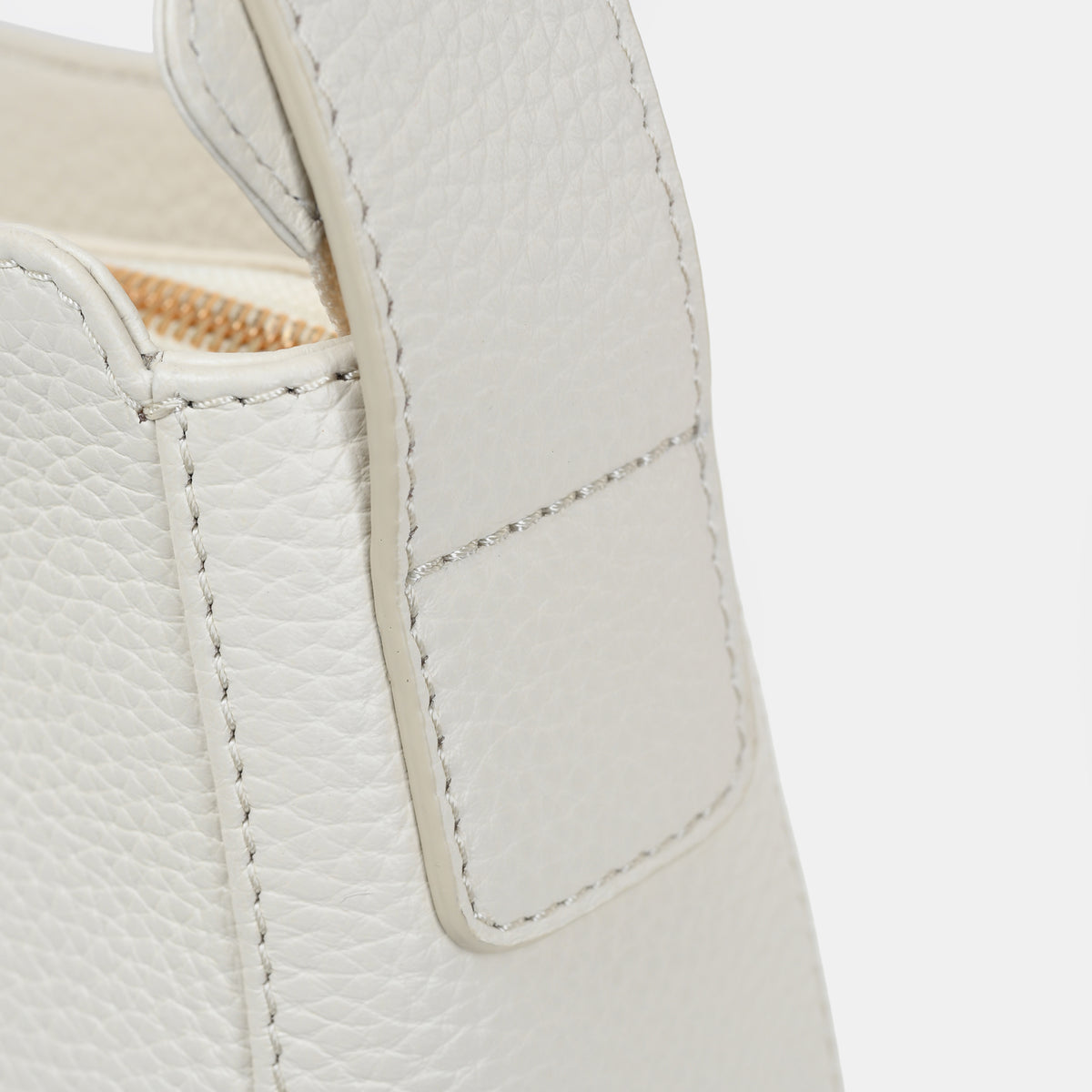 Alma-R Shoulder Bag#Color_Off White