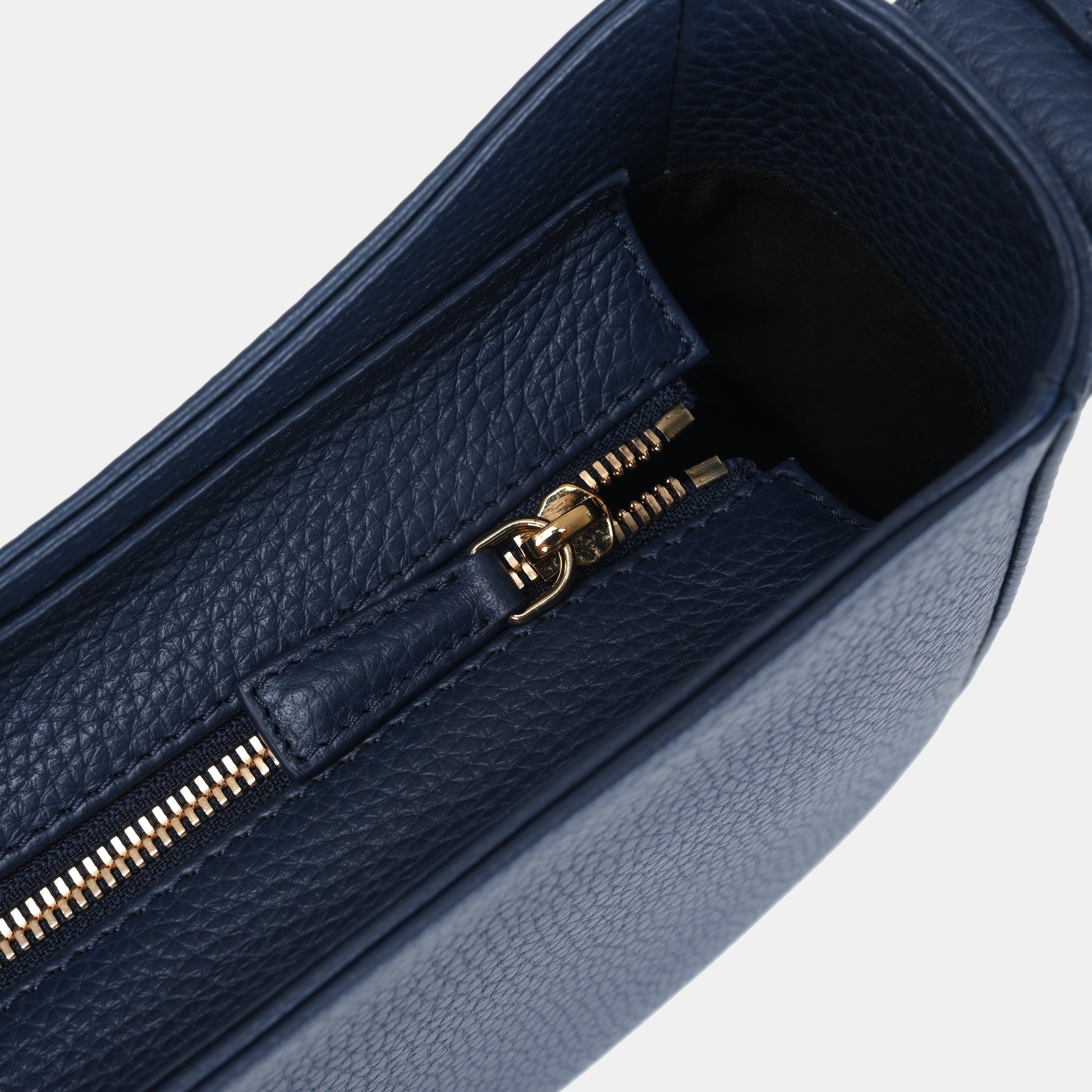 Alma-R Small Shoulder Bag#Color_Navy