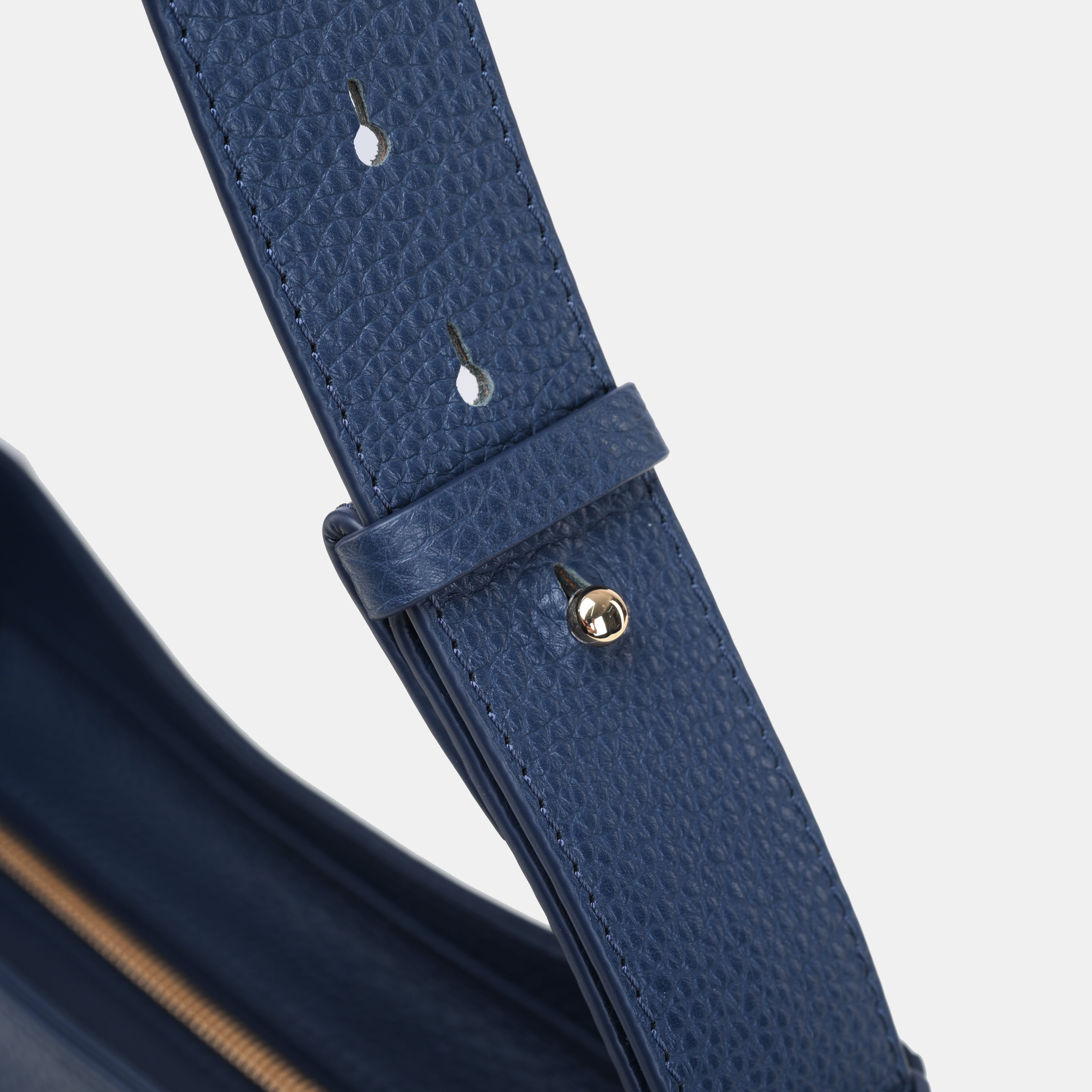 Alma-R Small Shoulder Bag#Color_Navy
