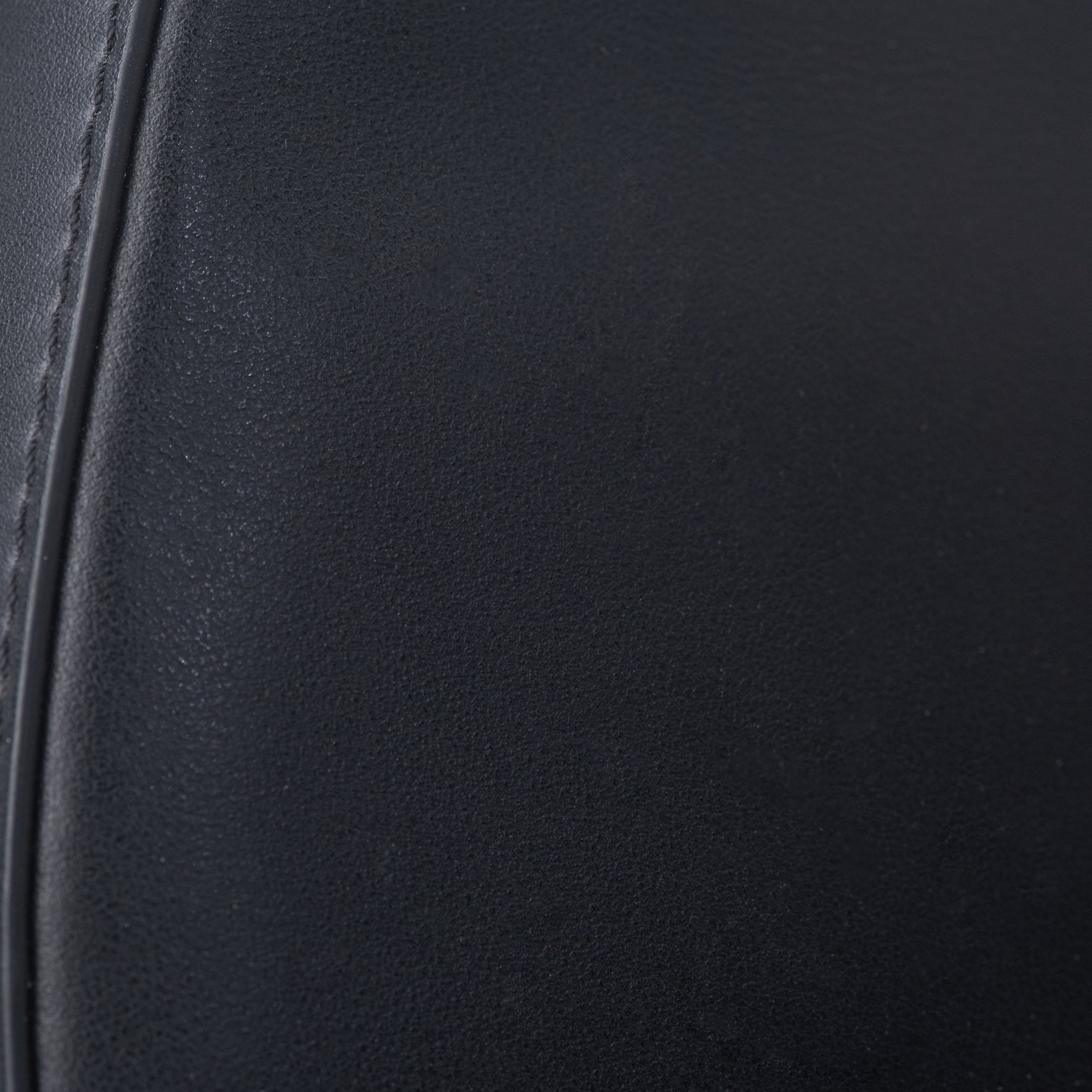 Audrey Shoulder Bag#Color_Black