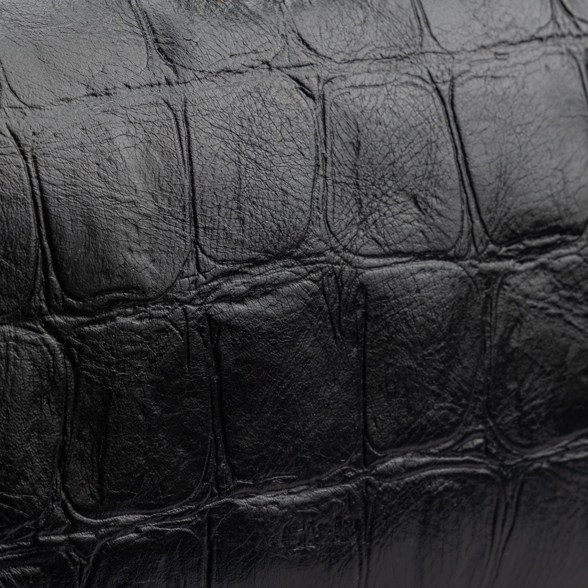 Claire Small Crossbody Bag#Color_Black