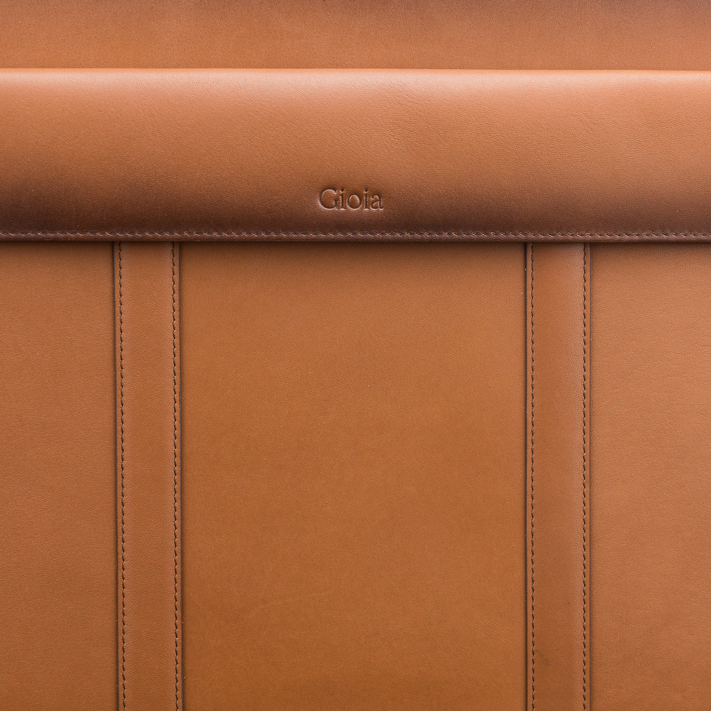 Dapper Laptop Holder