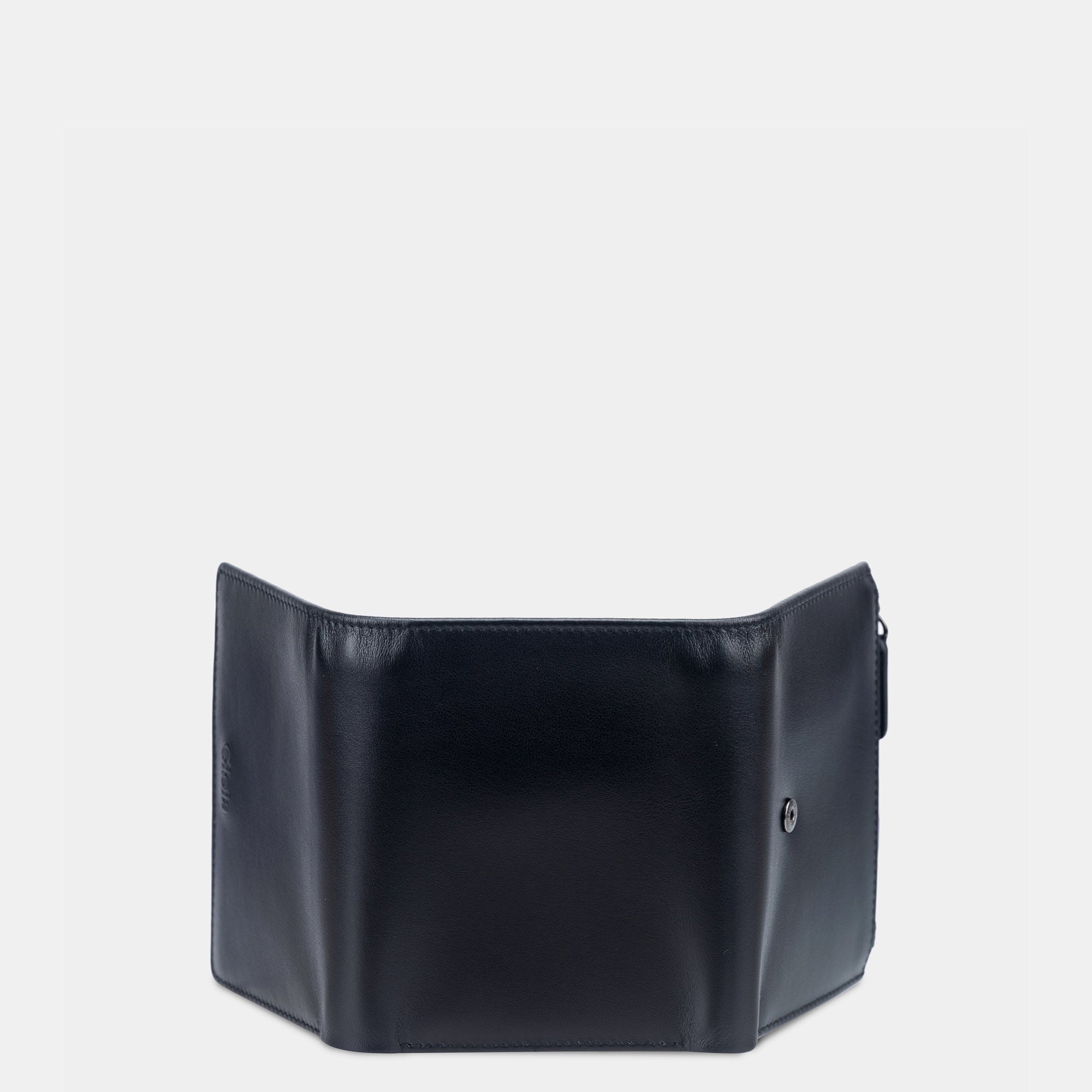 Dapper Essentials Trifold Wallet 9cc