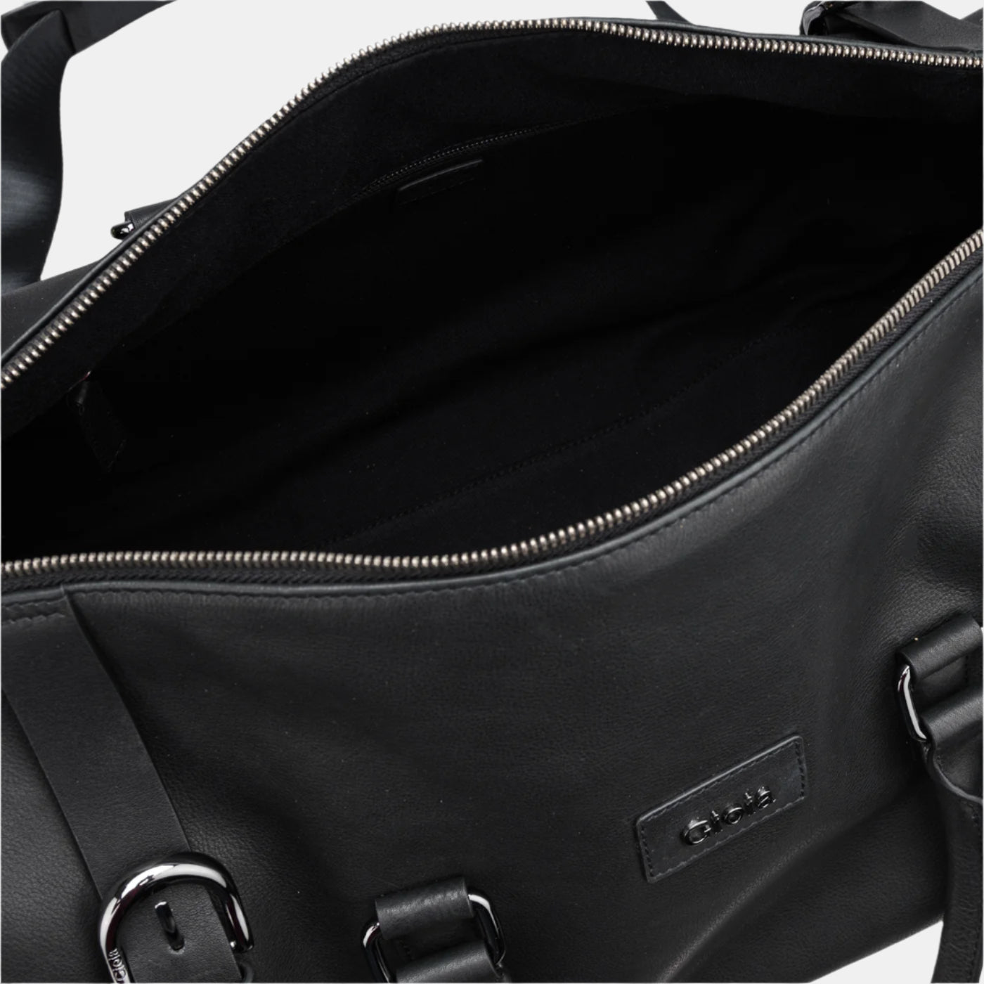 Louis A Holdall#Color_Black