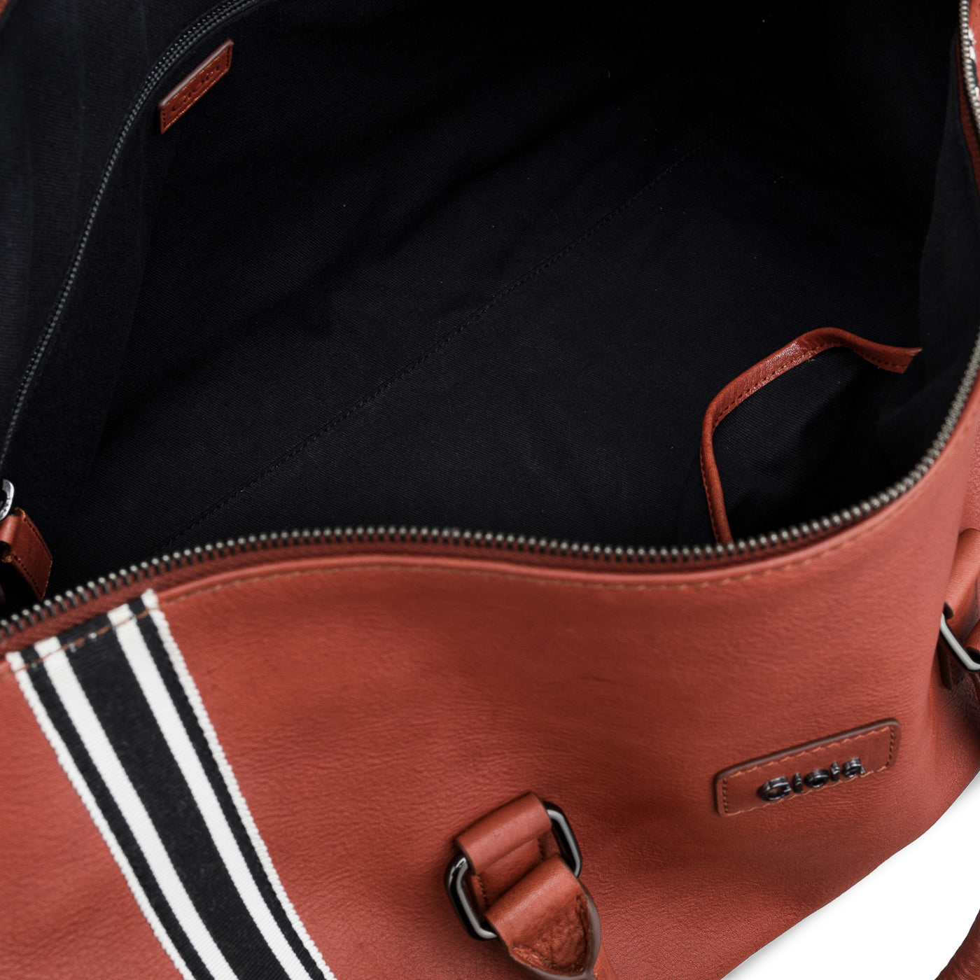 Louis-R Holdall#Color_Bordeaux