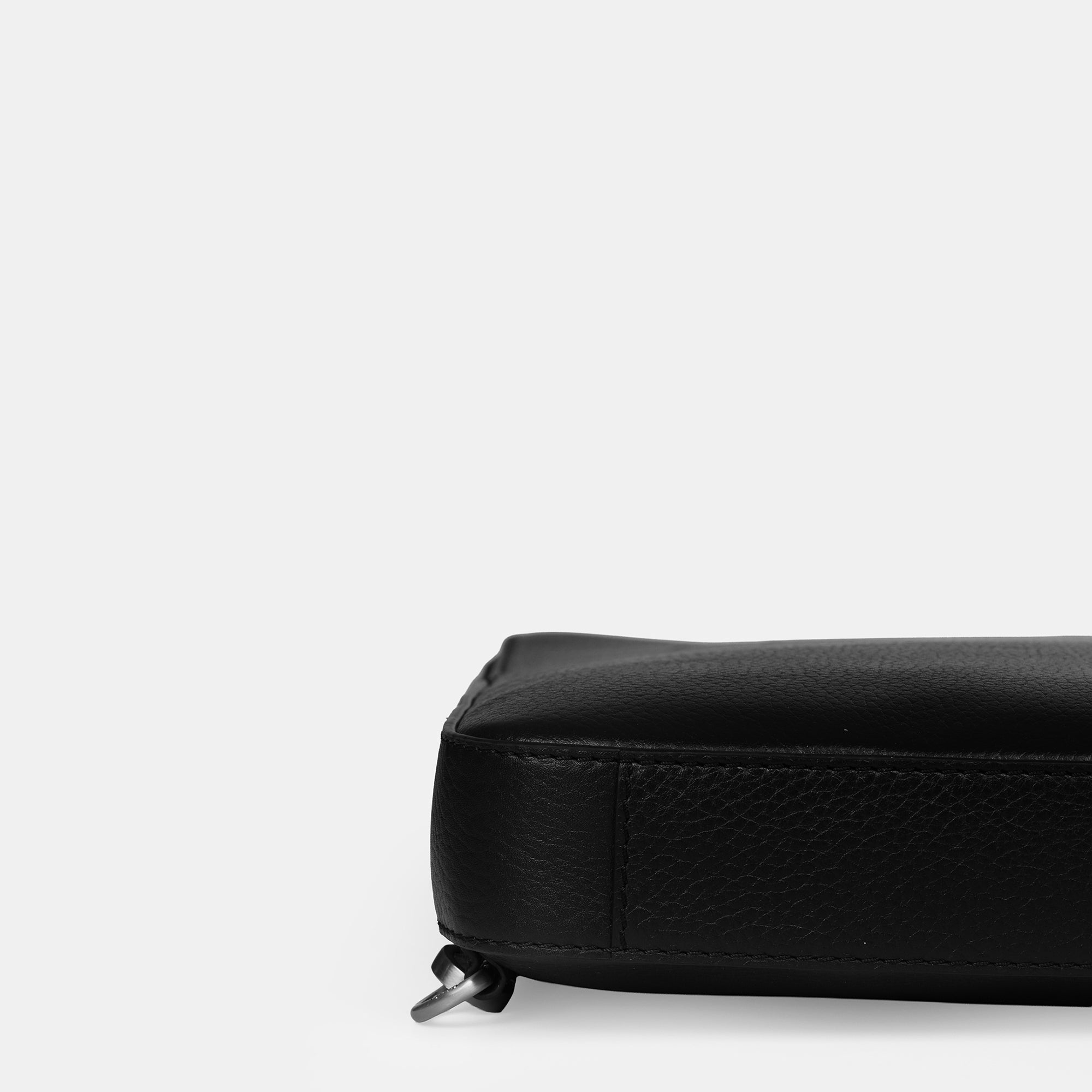 Louis V Leather Crossbody Bag#Color_Navy
