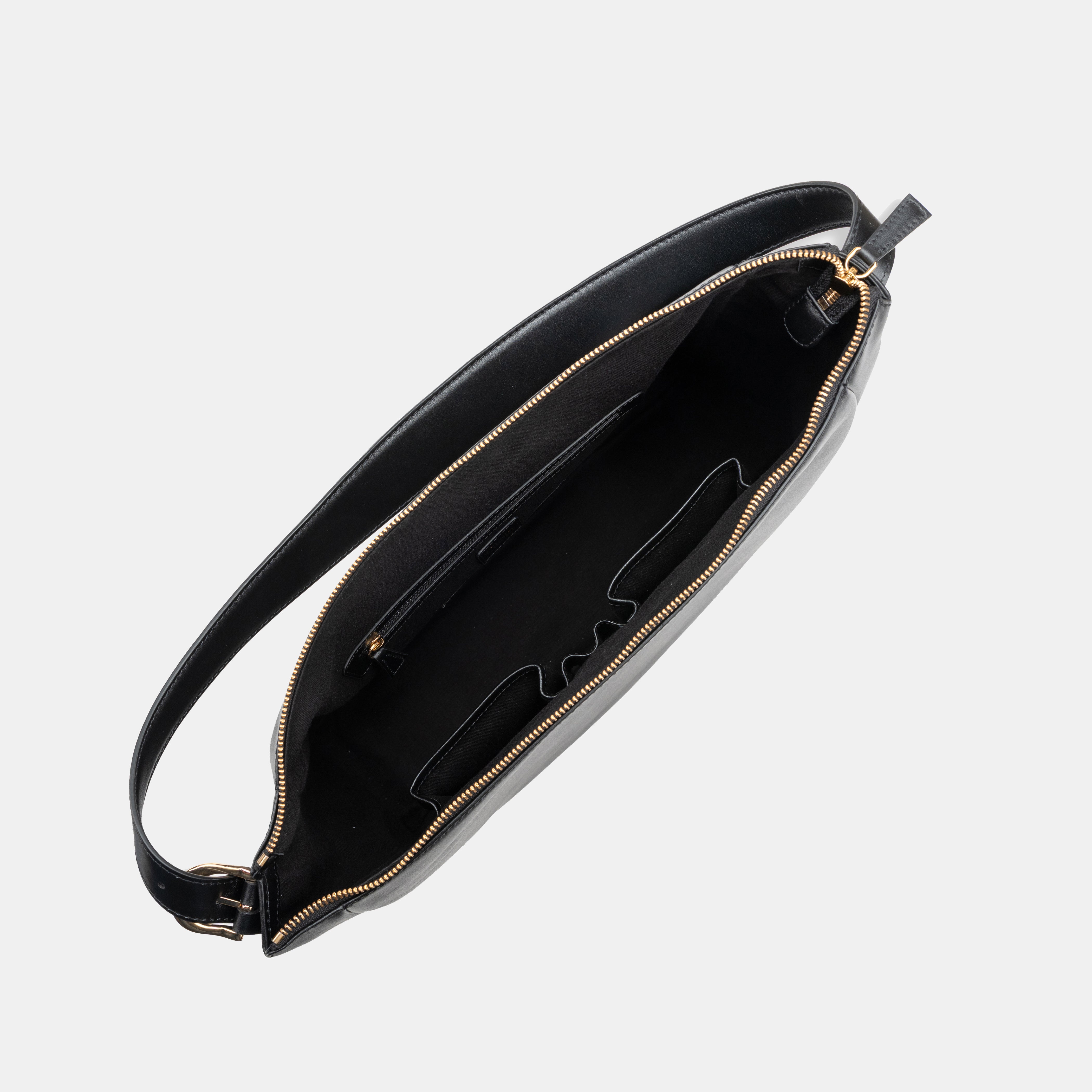 Roberta Shoulder Bag#Color_Black