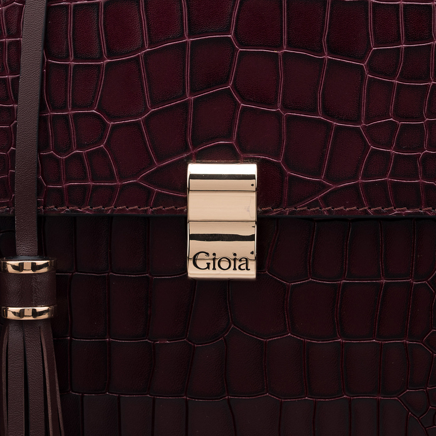 Maddox Crossbody#Color_Wine