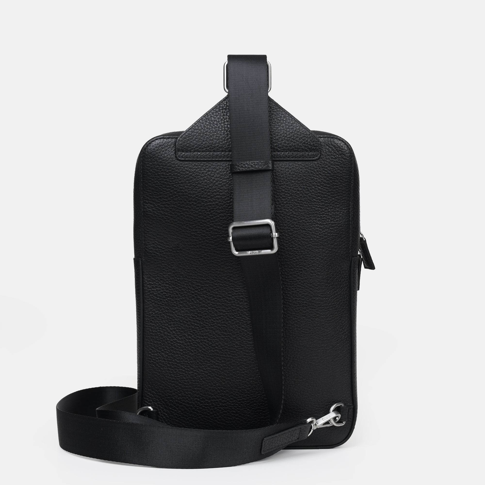 Mario V leather Crossbody Bag#Color_Black