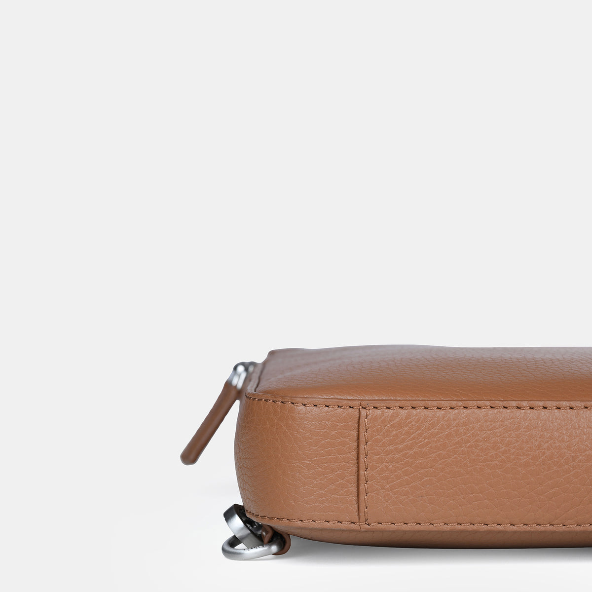 Mario V leather Crossbody Bag#Color_Tan