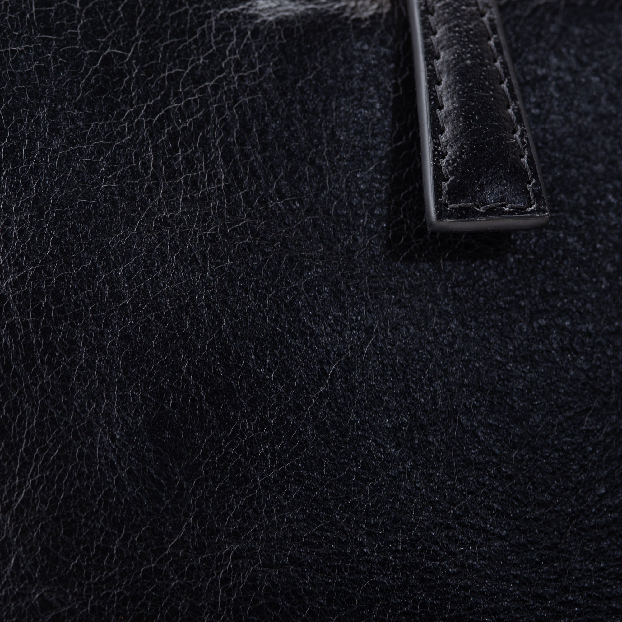 The Noir Edit Giorno Crossbody