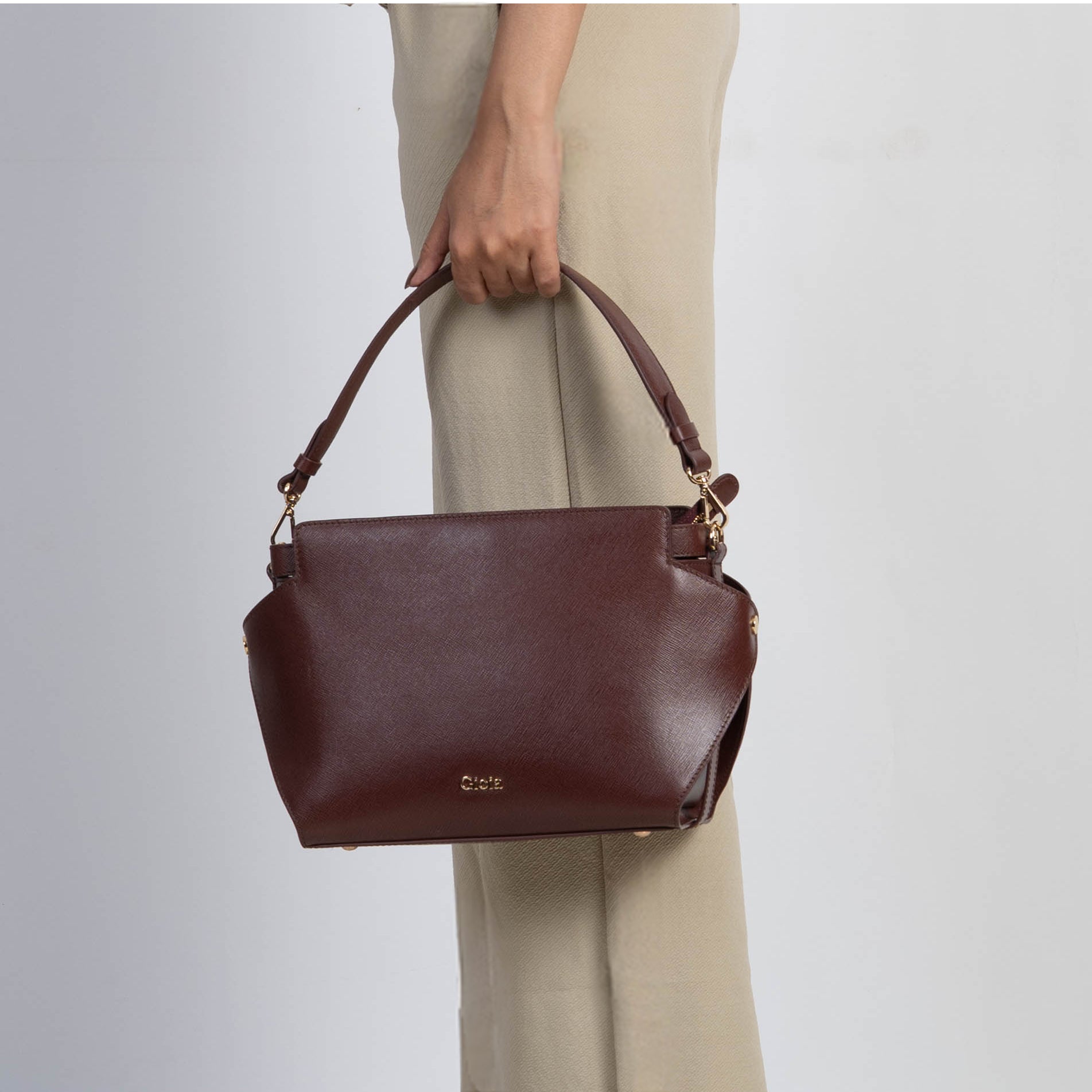 Valeria Medium Multiway Crossbody#Color_Brown