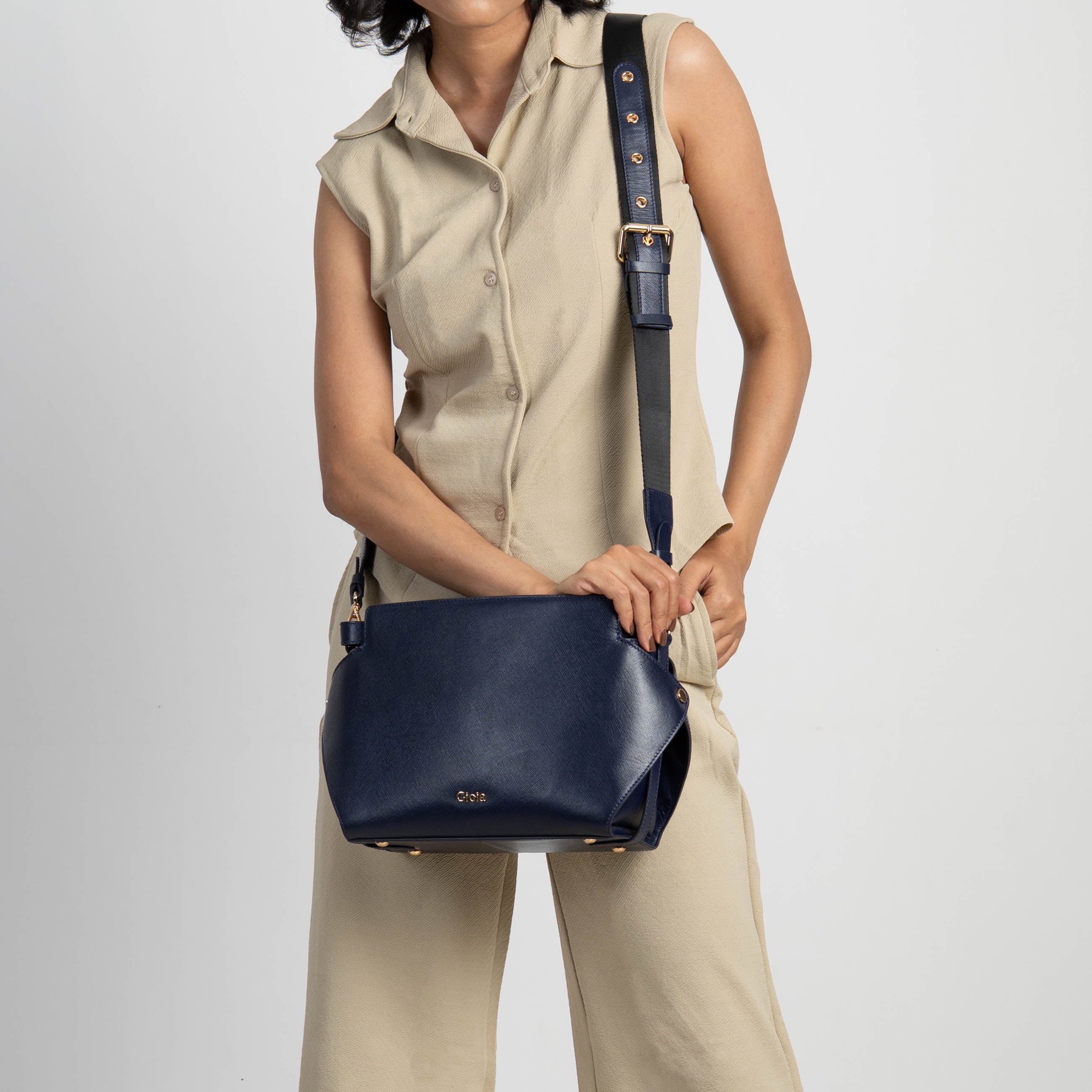 Valeria Medium Multiway Crossbody#Color_Blue