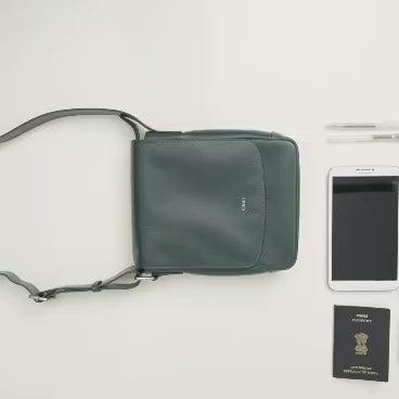 Sergio Small Leather Crossbody Bag#Color_Green