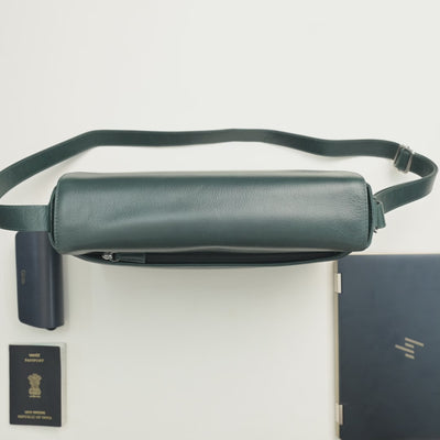 Sergio Leather Messenger Bag#Color_Green